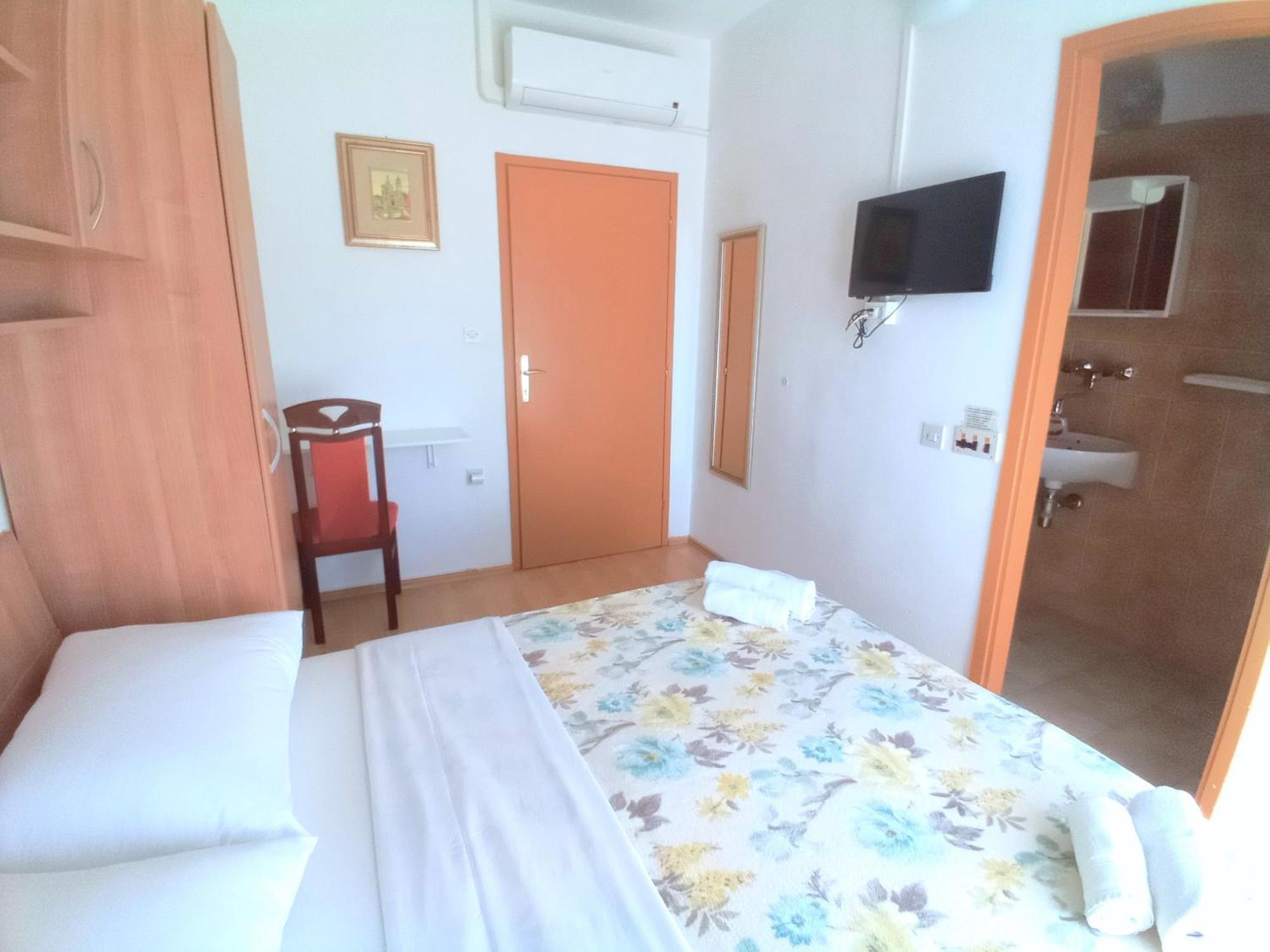Guesthouse Cecilia 2 Malinska Zimmer foto