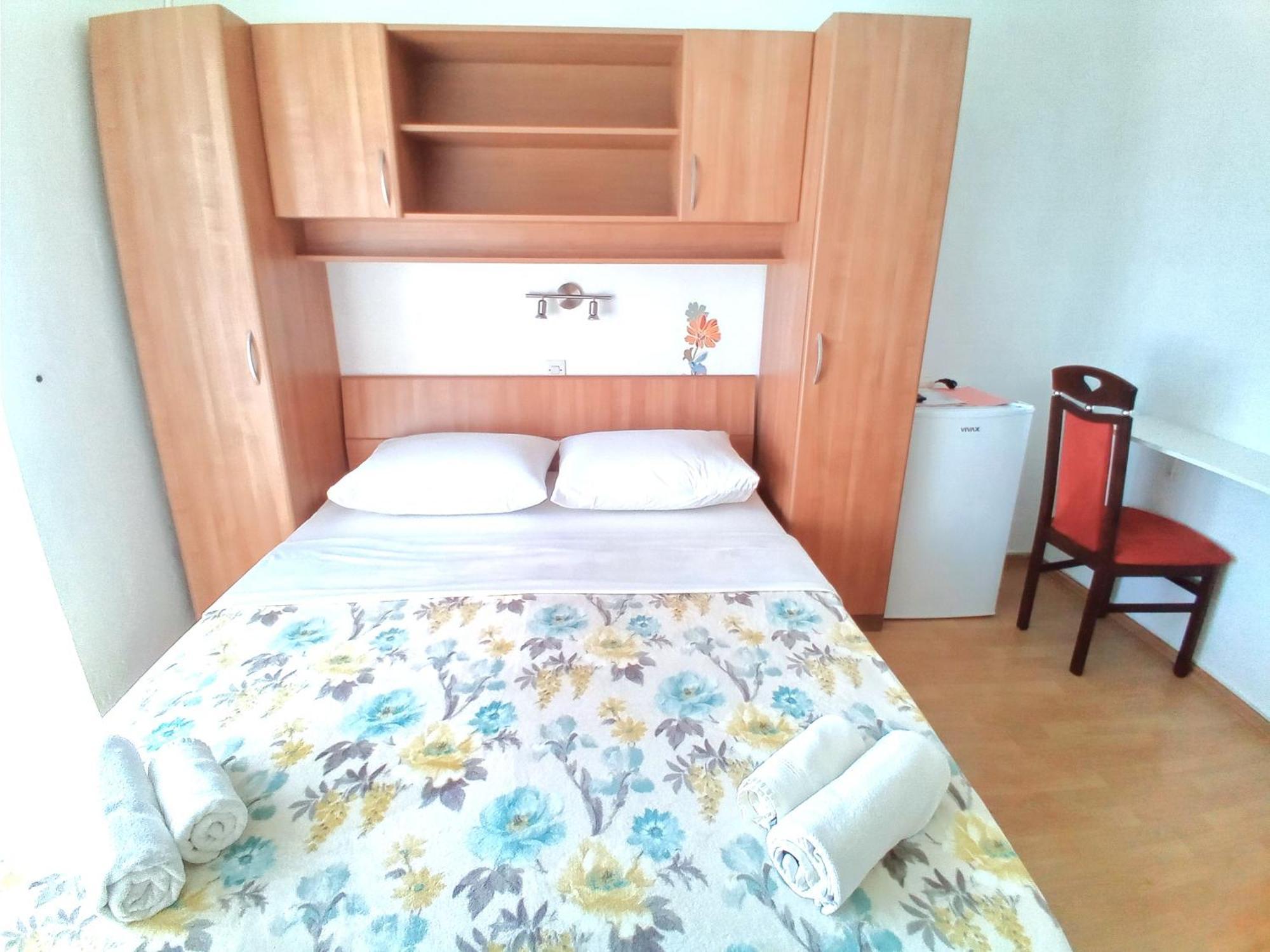 Guesthouse Cecilia 2 Malinska Zimmer foto